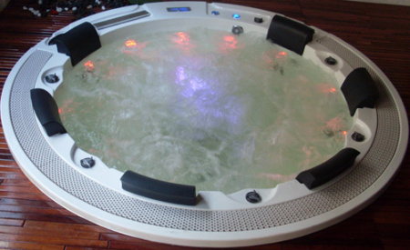 Гидромассажный бассейн Sunrans SR831